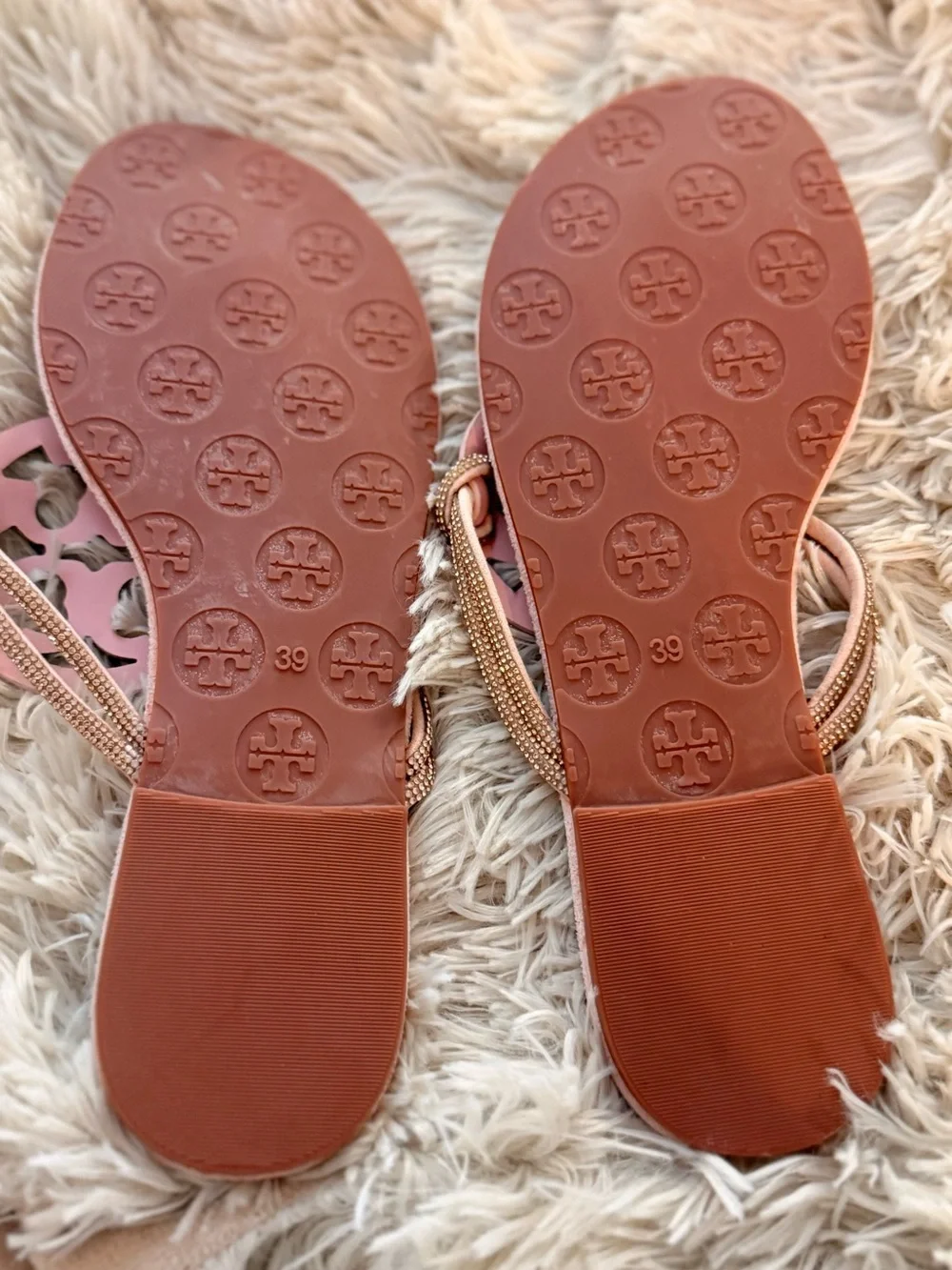 Tory Burch Pink Metallic beaded Logo Thong Sandals never worn